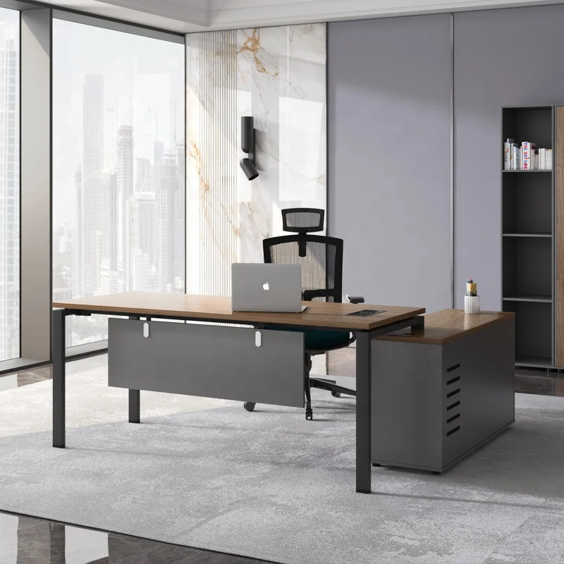 Noga do nowoczesnego, zaawanso – Office Tech Furniture recenzja i cena